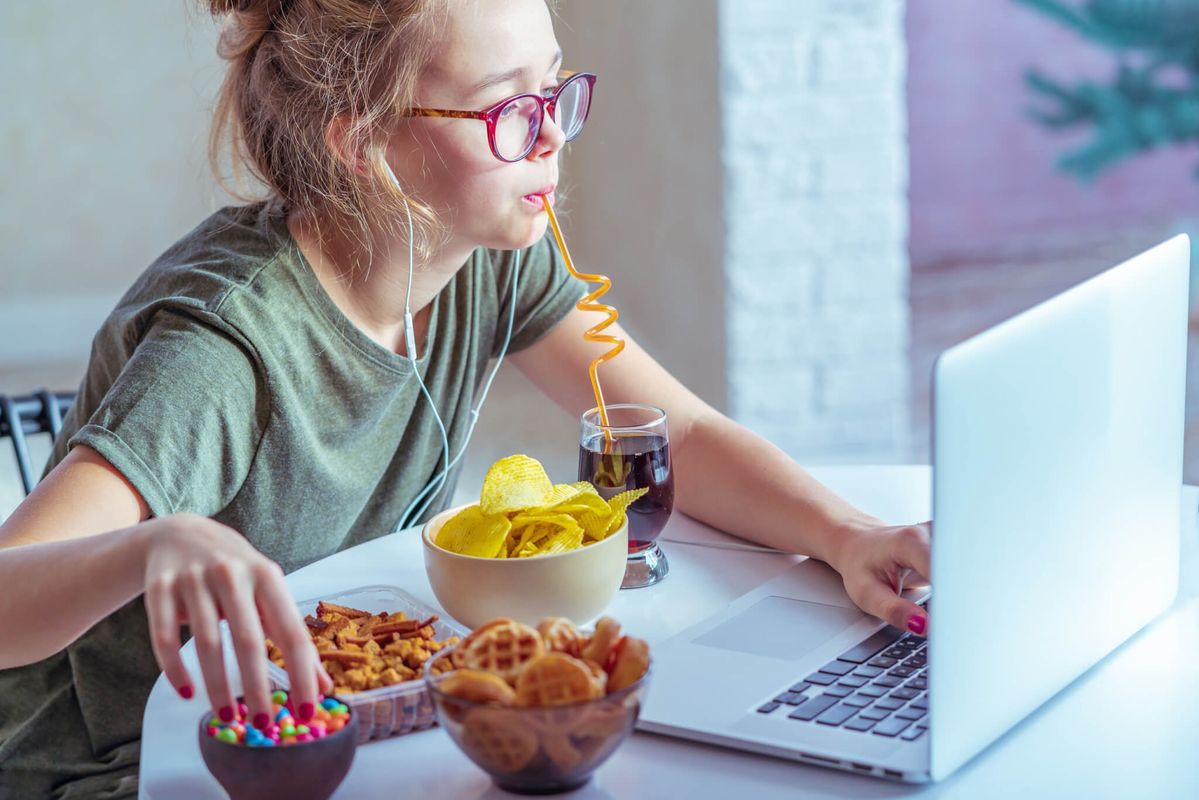 Cara Menjaga Pola Makan Sehat di Tengah Kesibukan