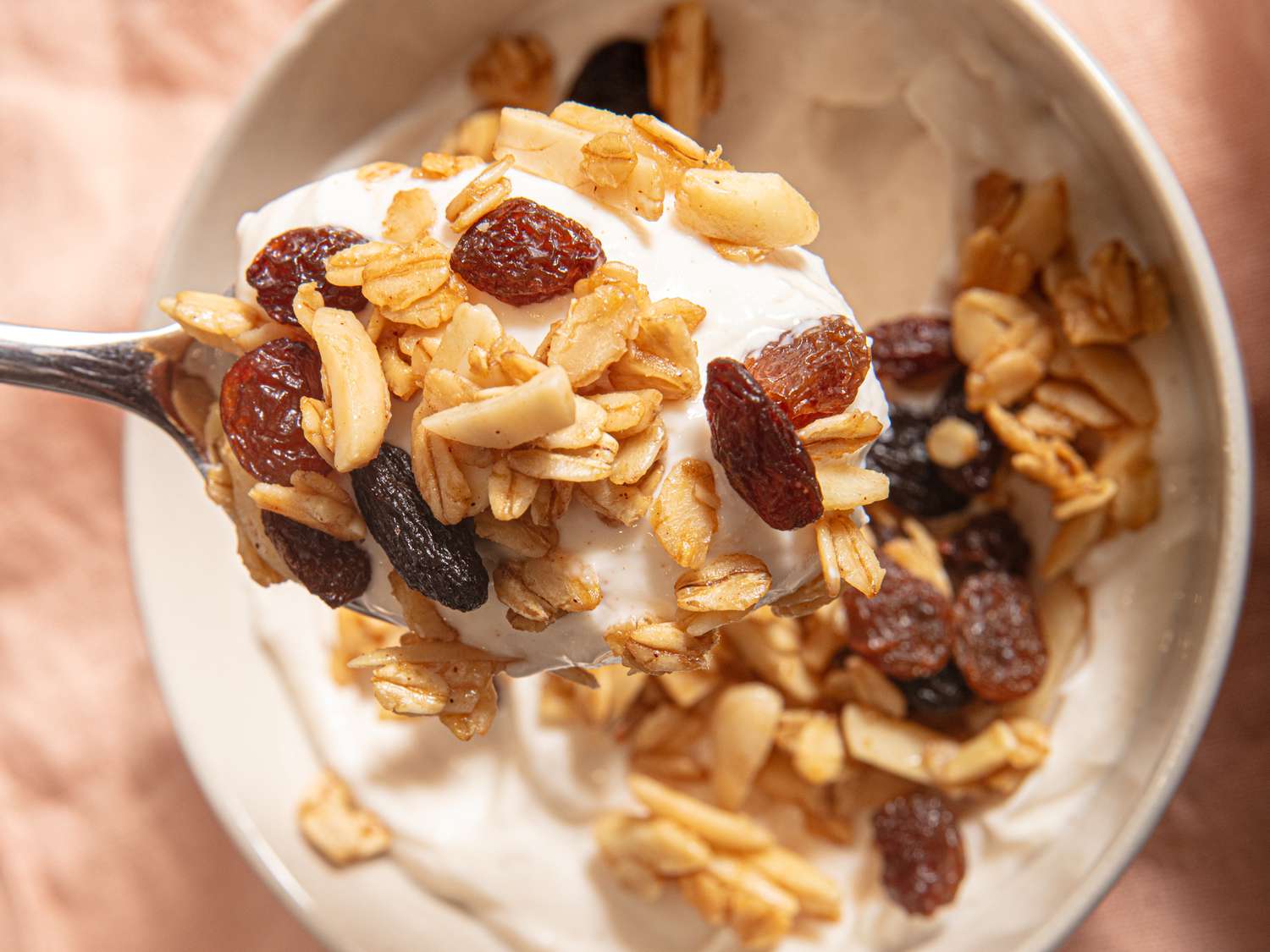 Granola Sering Disebut Healthy Food, Benarkah Sehat untuk Sarapan?
