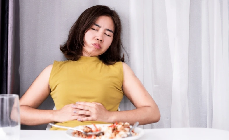 Kenapa Perut Terasa Penuh Padahal Baru Makan Sedikit?