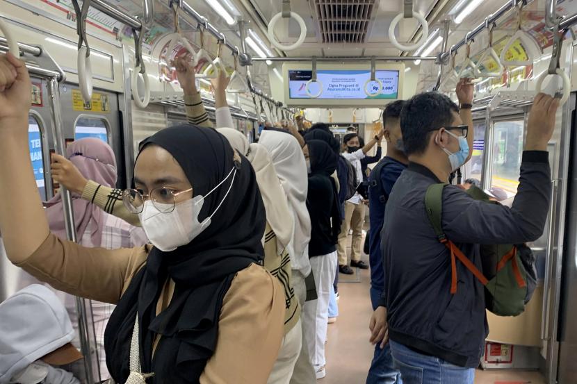 Naik Transportasi Umum Saat Kabut Asap, Bagaimana Mengurangi Paparan?